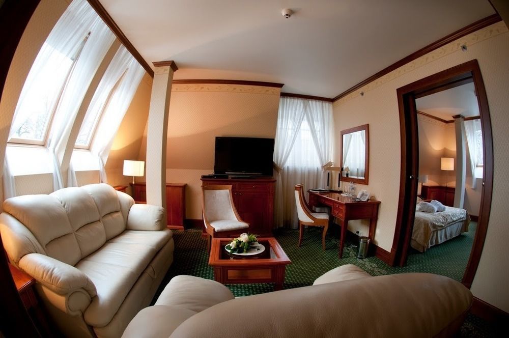 Park Hotel Szczecin Ngoại thất bức ảnh