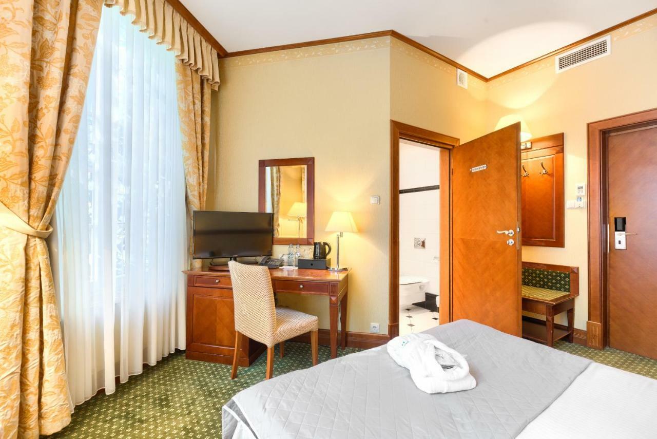 Park Hotel Szczecin Ngoại thất bức ảnh